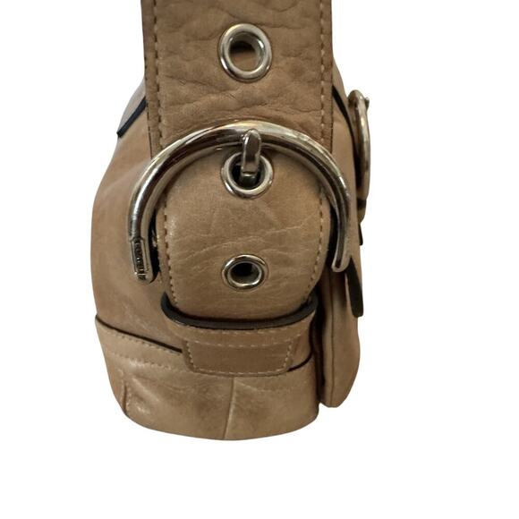 COACH Vintage Soho Leather Flap Bag Camel Brown Purse Y2K - Picture 3 of 16